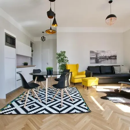 Apartment Megszunik - The Lullaby - Nr 1 *